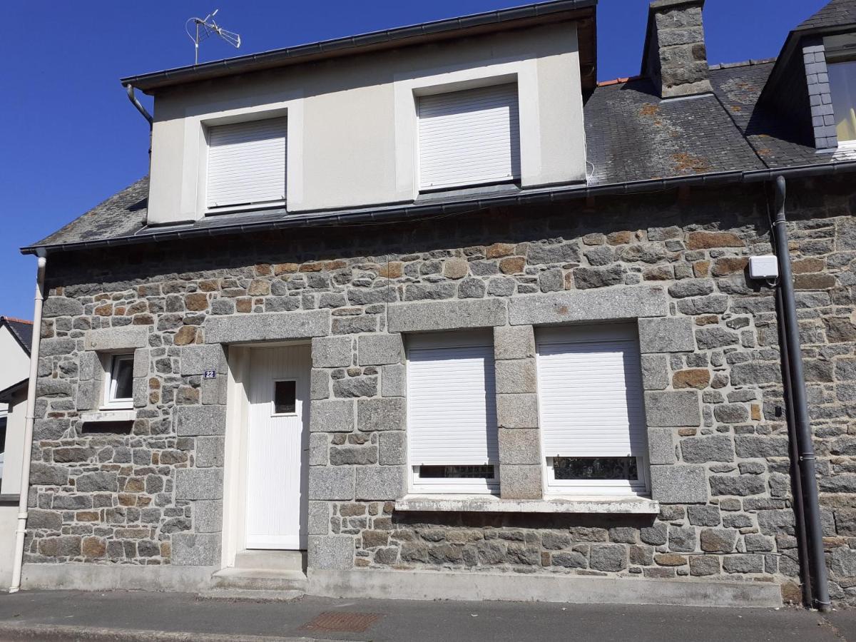Maison Bretonne Au Centre De La Baie De St-Brieuc Yffiniac Exterior photo